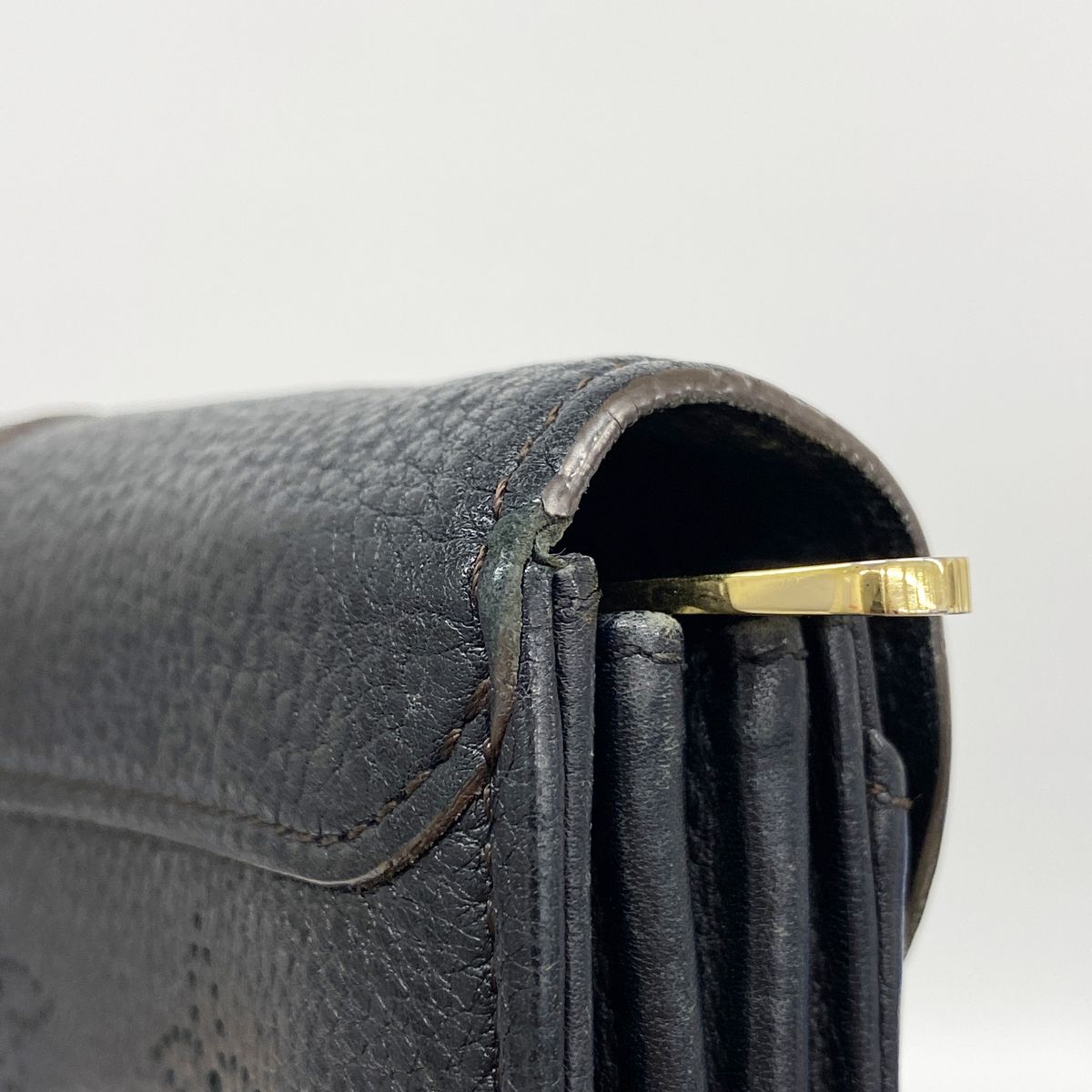 Louis Vuitton Wallet Mahina Portefeuille Iris Noir — view 5
