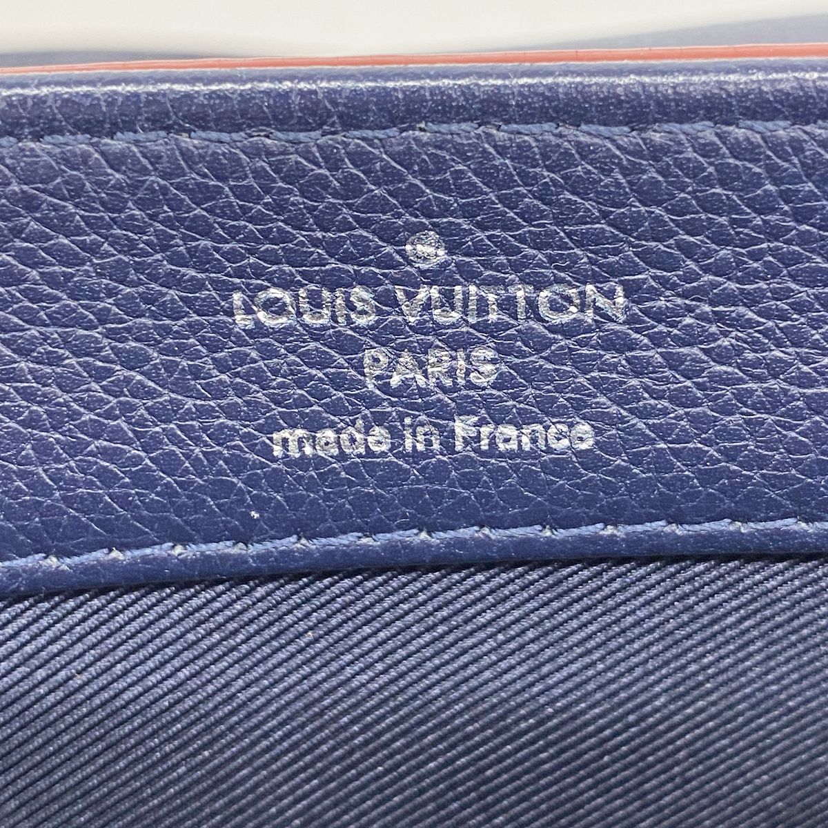 Louis Vuitton Handbag Lockme II BB Marine Rouge 2-Way Bag — view 5