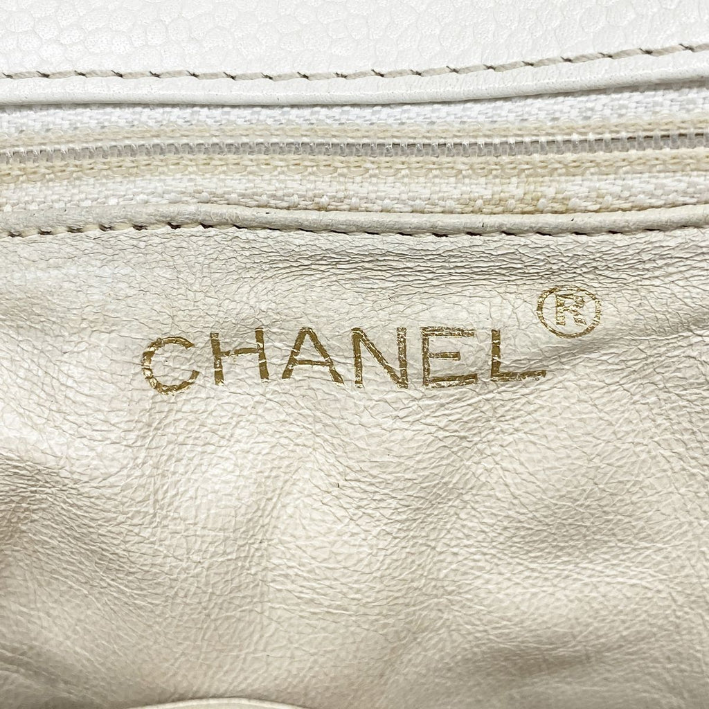 Chanel Handbag Quilted Caviar Leather White Gold — view 5