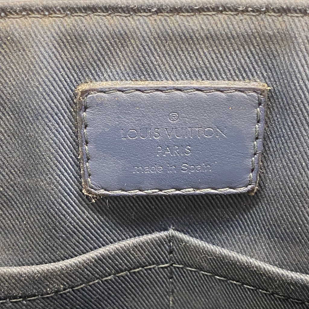 Louis Vuitton Shoulder Bag LV Aerogram Takeoff Messenger Blue Atlantic — view 5