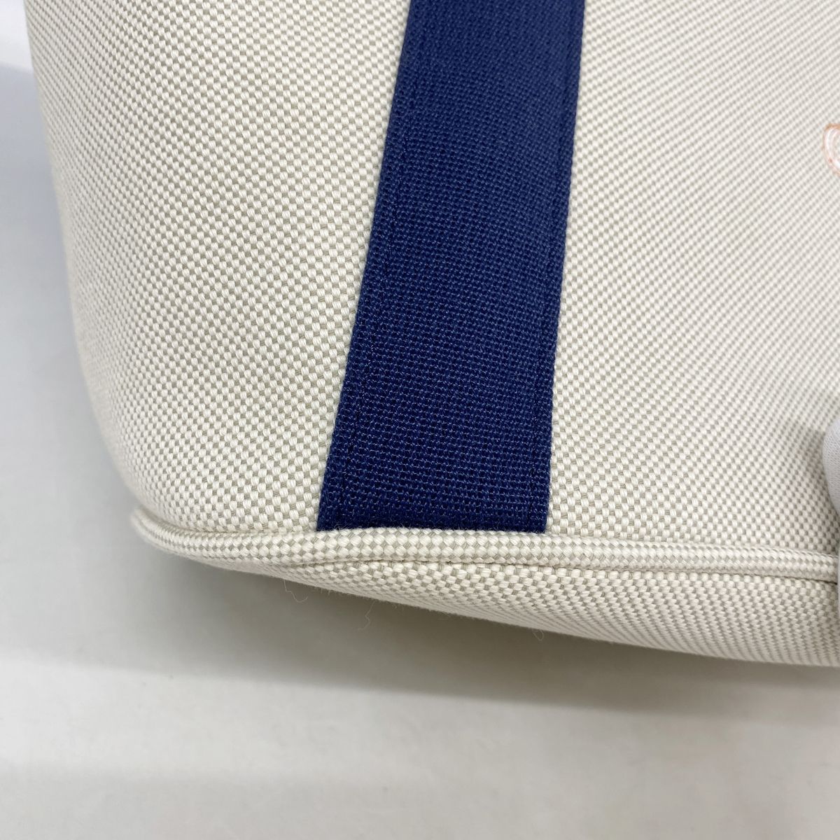 Hermes Diaper Bag Cabriole Toile H Navy Silver — view 6