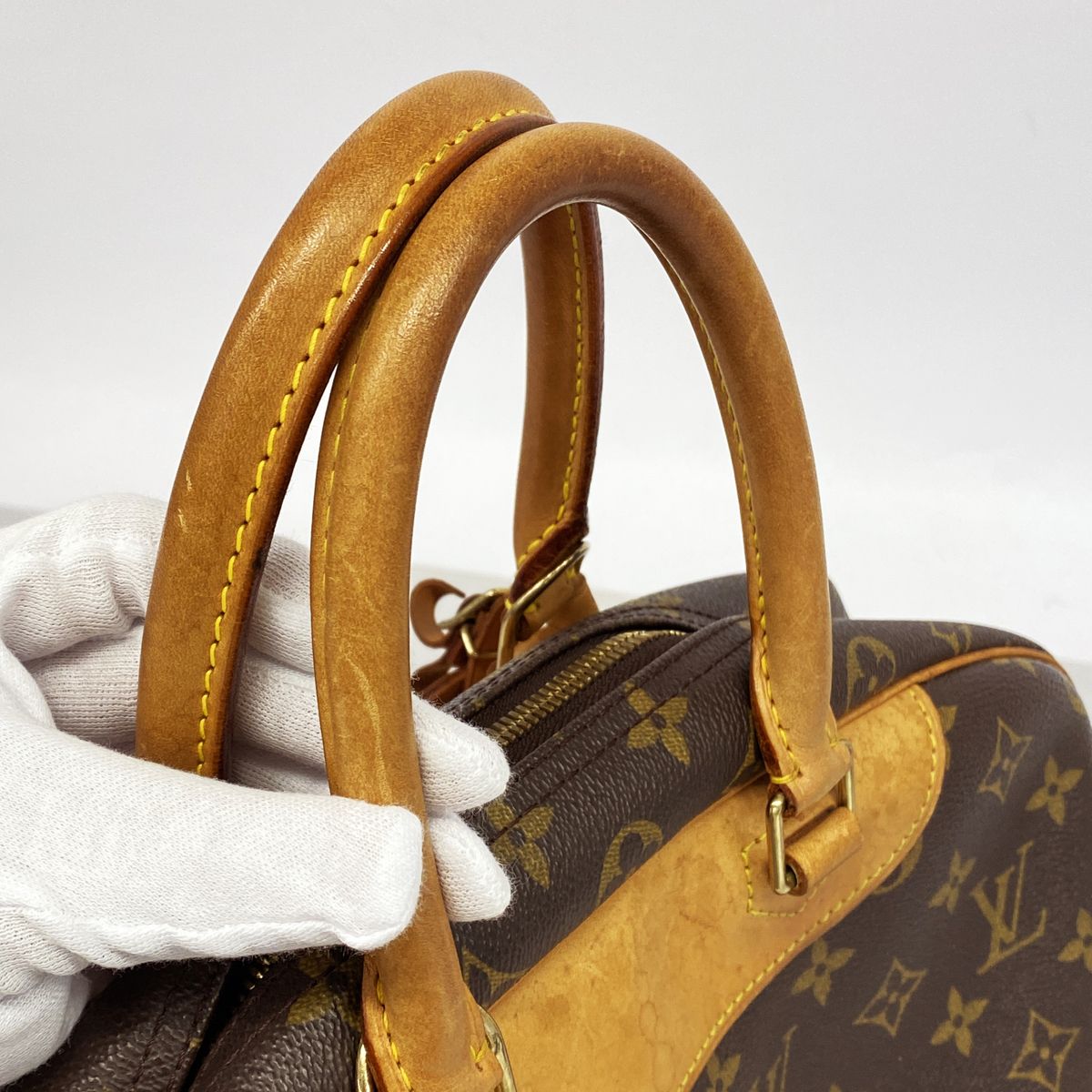 Louis Vuitton Handbag Monogram Deauville Brown — view 7