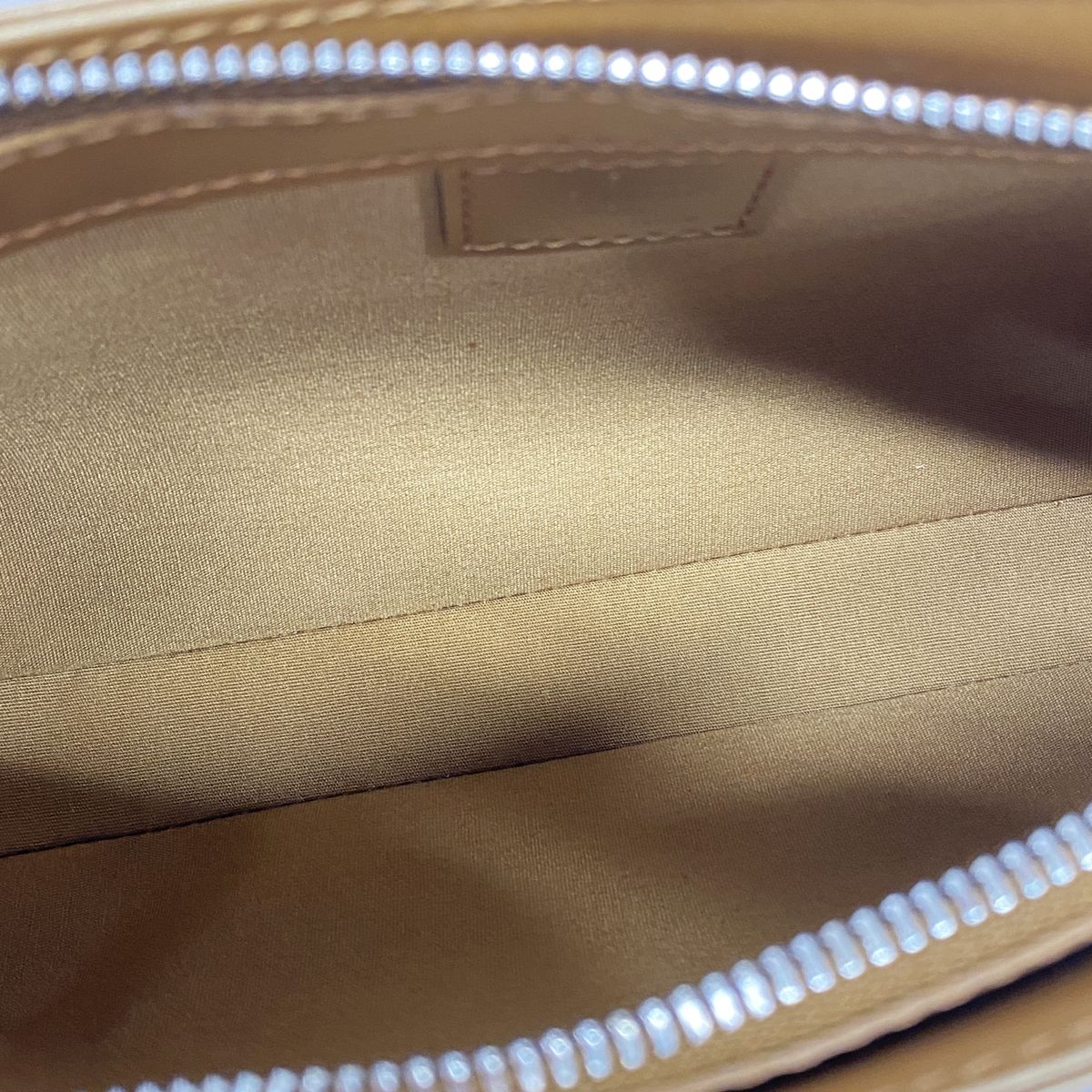 Louis Vuitton Shoulder Bag Monogram Matt Fowler Ambre — view 4