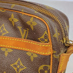 Louis Vuitton Shoulder Bag Monogram Jeune Fille MM Brown — view 8