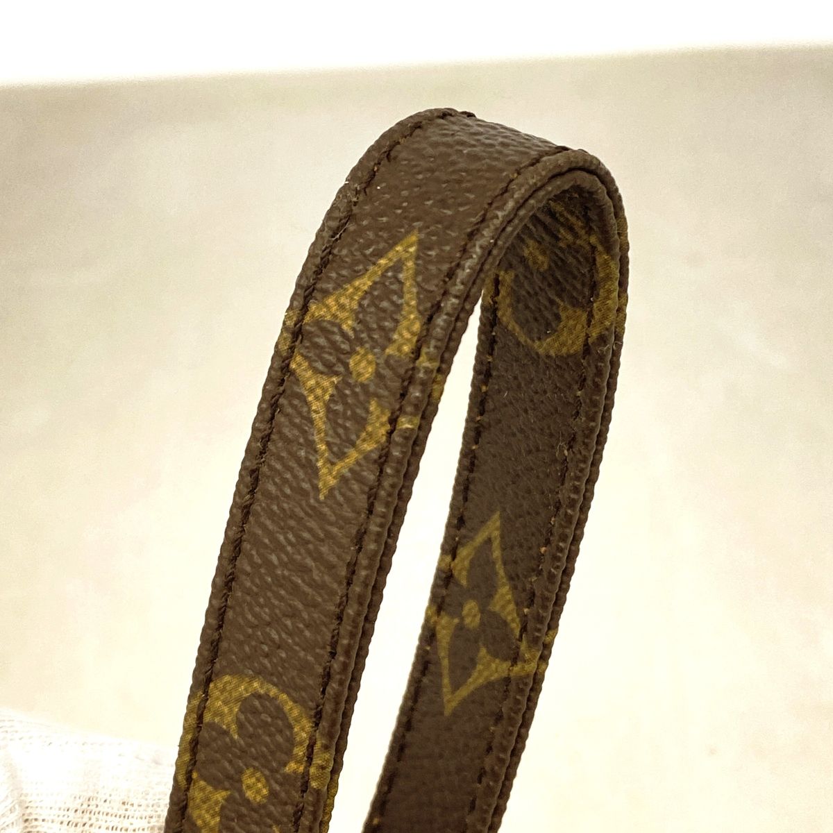 Louis Vuitton Clutch Monogram Marly Dragonne GM Brown — view 8
