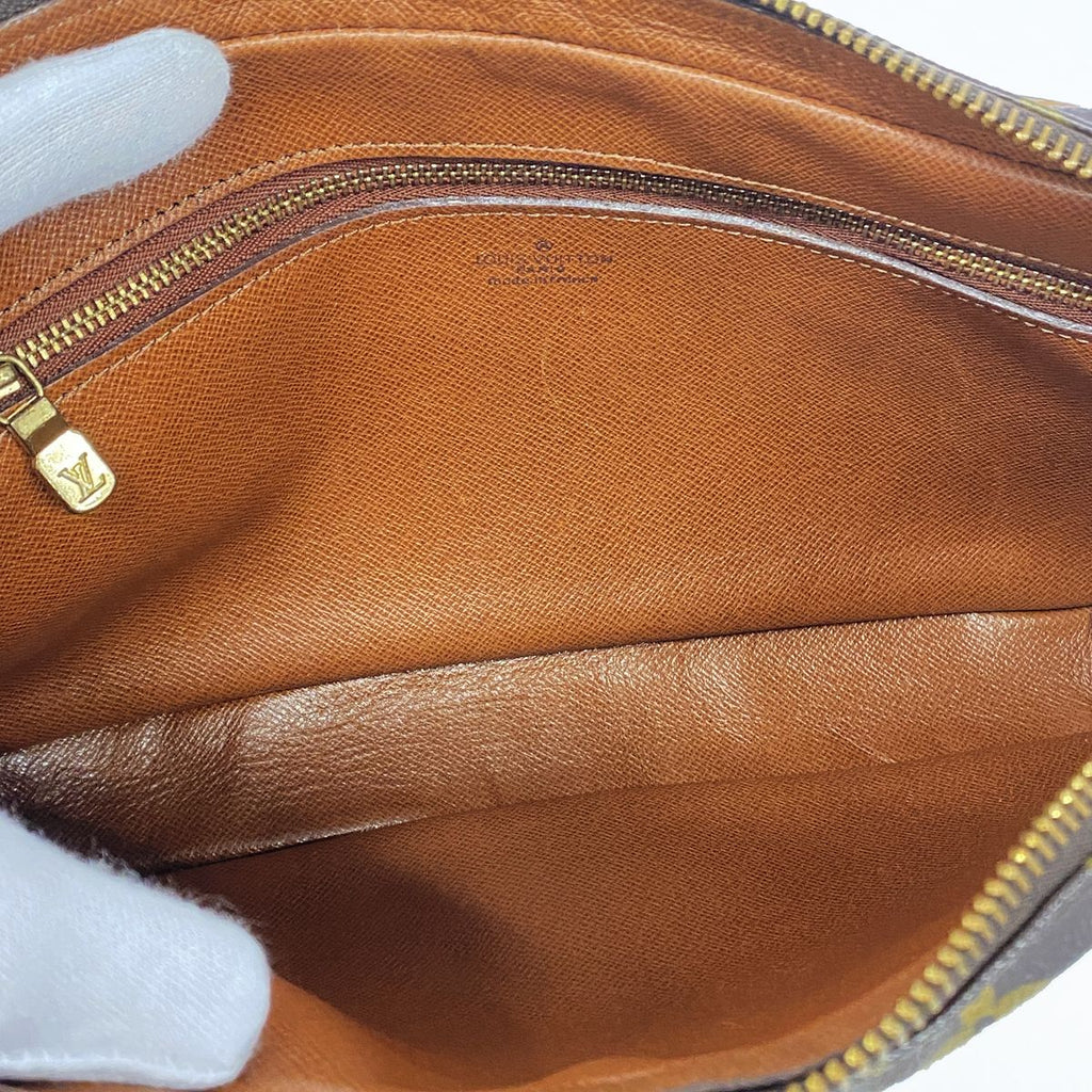 Louis Vuitton Clutch Monogram Marly Dragonne GM Brown — view 4