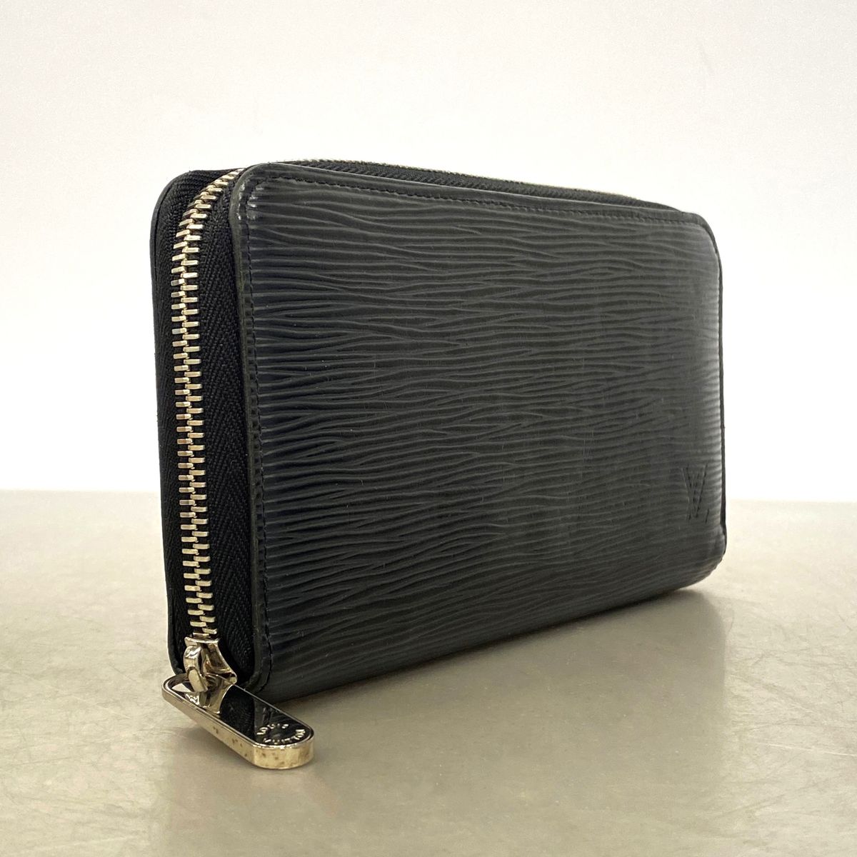 Louis Vuitton Wallet Epi Zippy Noir — view 2