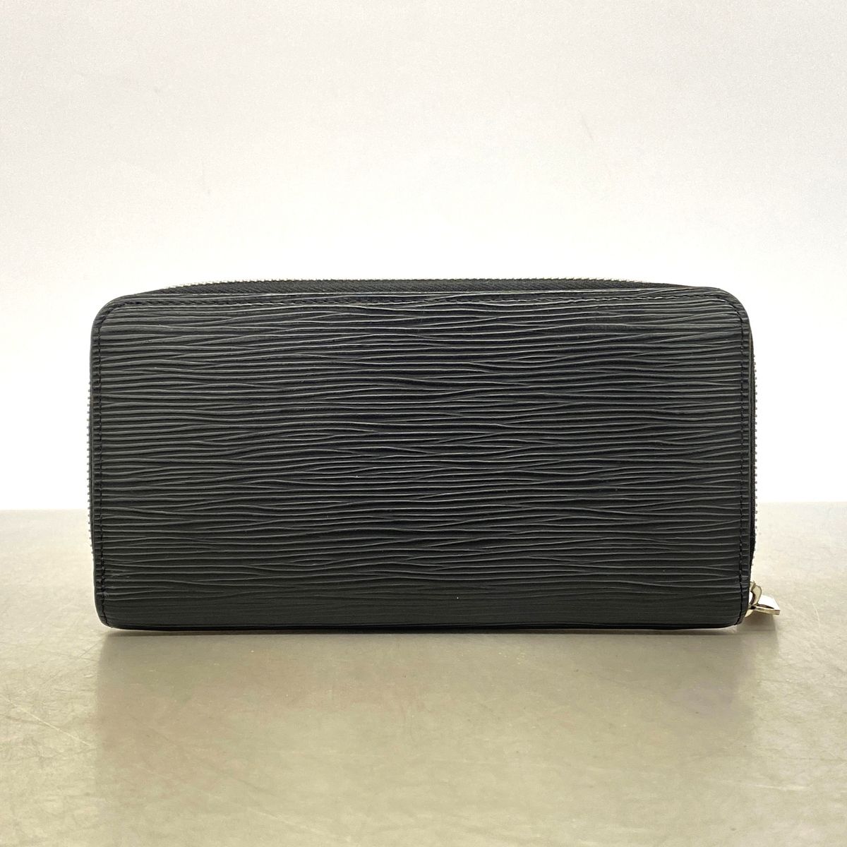 Louis Vuitton Wallet Epi Zippy Noir — view 7