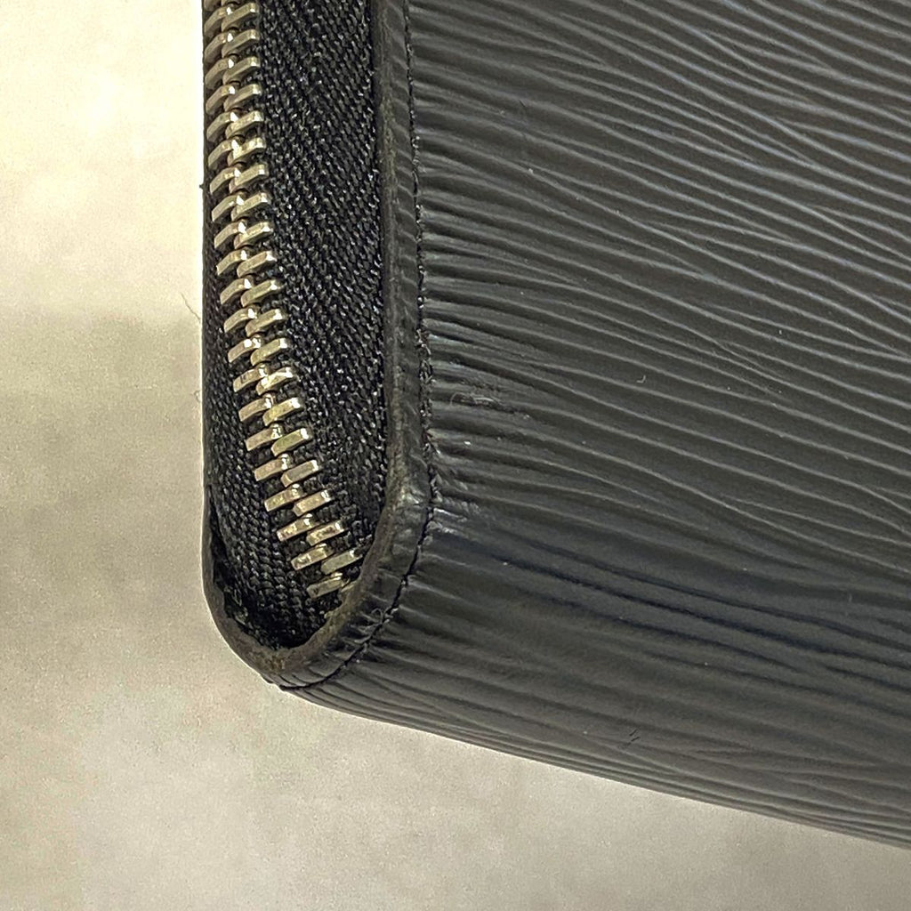 Louis Vuitton Wallet Epi Zippy Noir — view 6