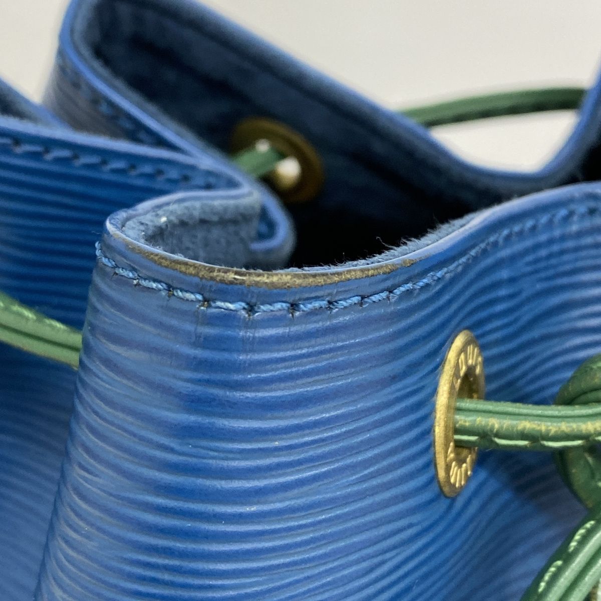Louis Vuitton Shoulder Bag Epi Noe Toledo Blue Borneo Green — view 7