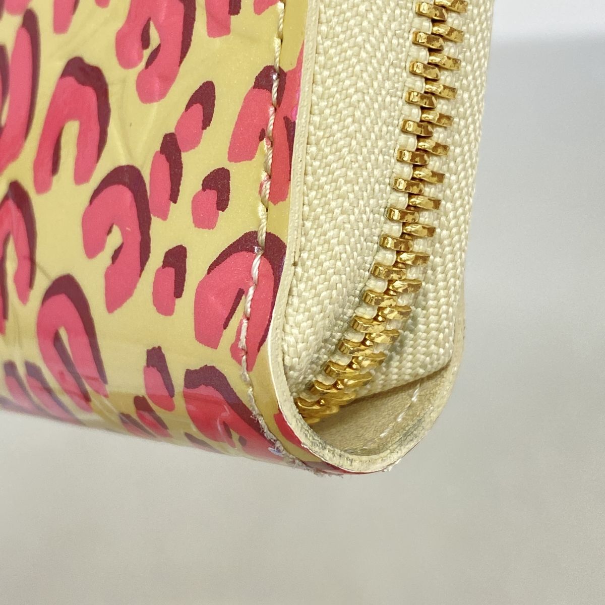 Louis Vuitton Wallet Vernis Leopard Zippy Blanc Corail — view 5