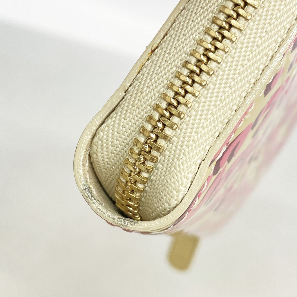 Louis Vuitton Coin Purse Vernis Leopard Zippy Blanc Corail — view 5