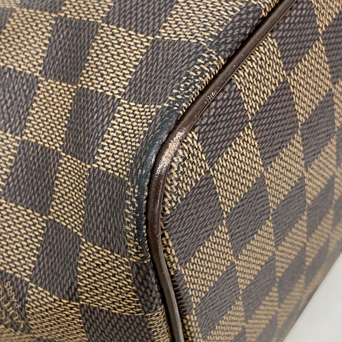 Louis Vuitton Handbag Damier Saleya PM Ebene — view 6