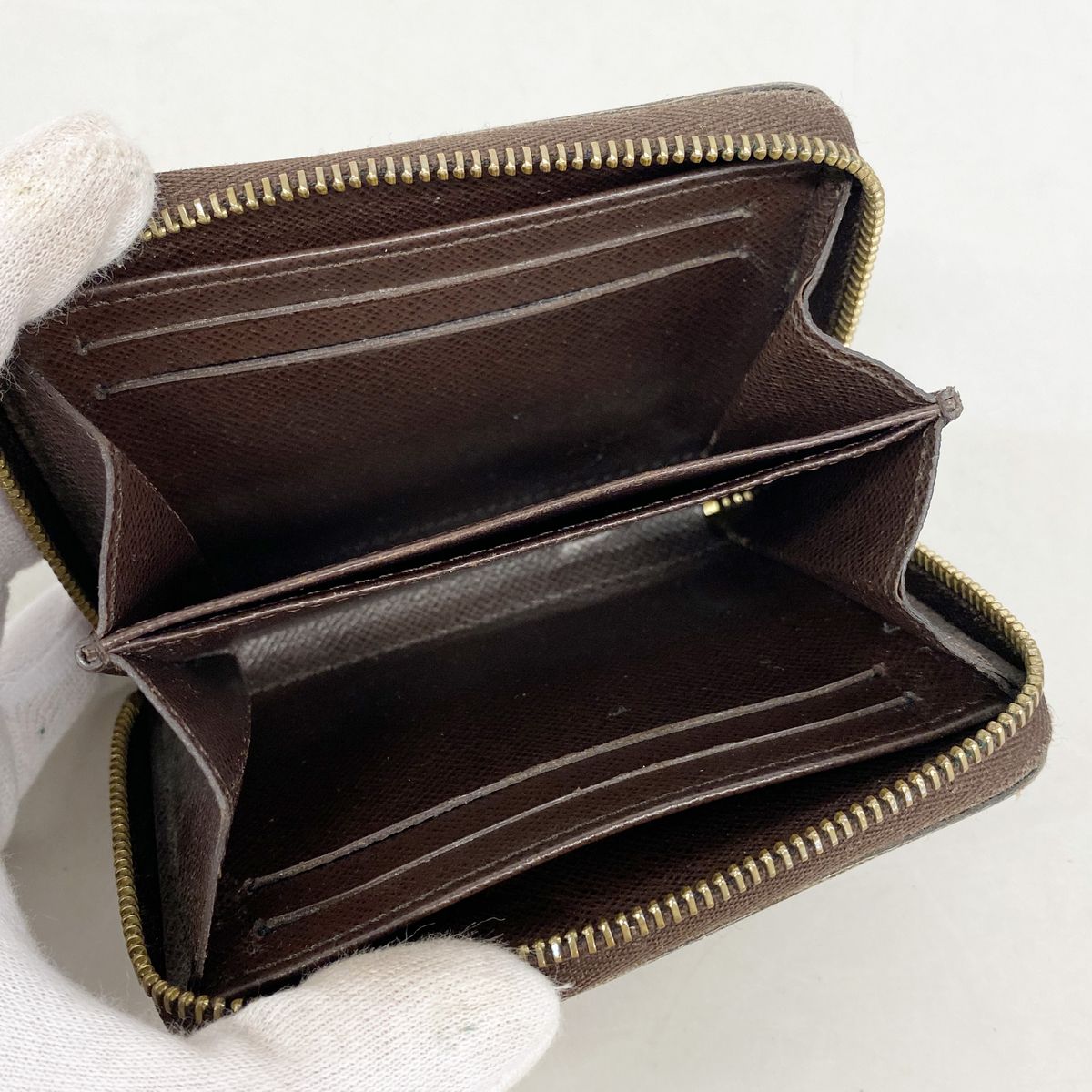 Louis Vuitton Coin Purse Damier Zippy Ebene — view 3