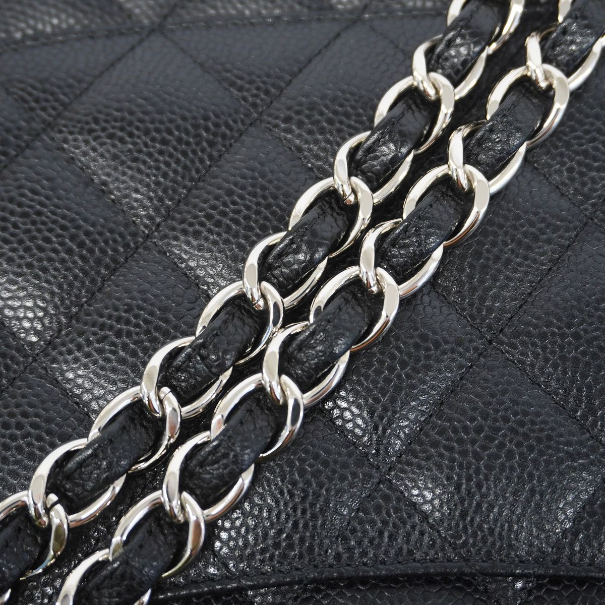Chanel Shoulder Bag Maxi Quilted Caviar Leather Black Silver — view 7