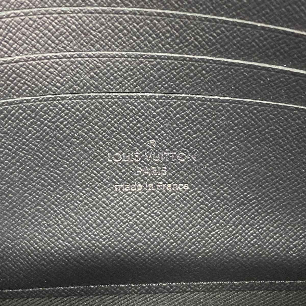 Louis Vuitton Pouch Monogram Eclipse Pochette Discovery PM Black — view 5