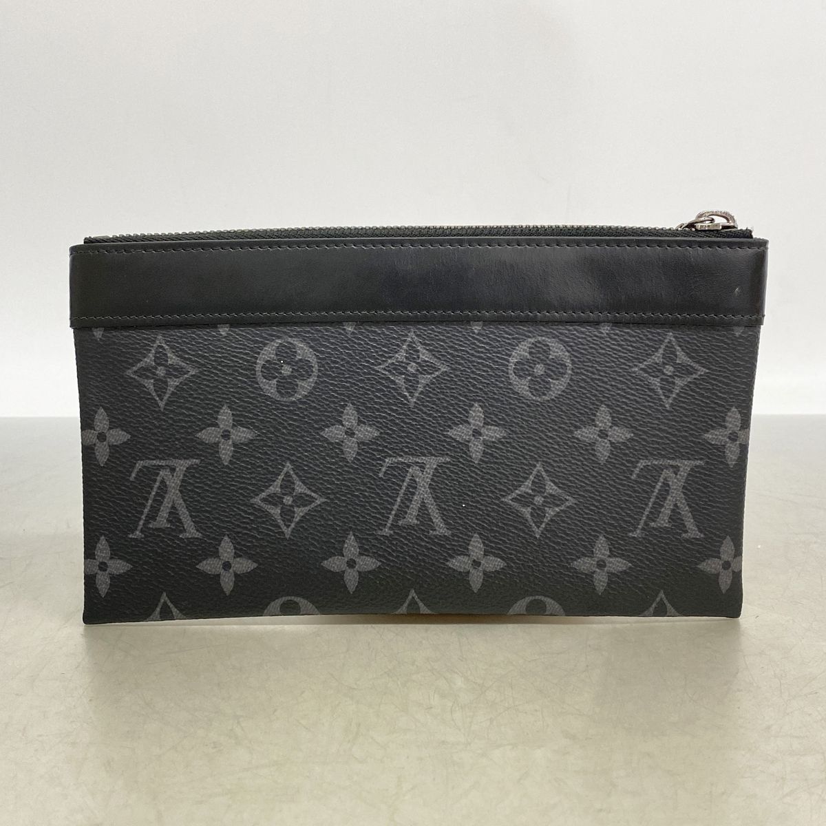 Louis Vuitton Pouch Monogram Eclipse Pochette Discovery PM Black — view 8