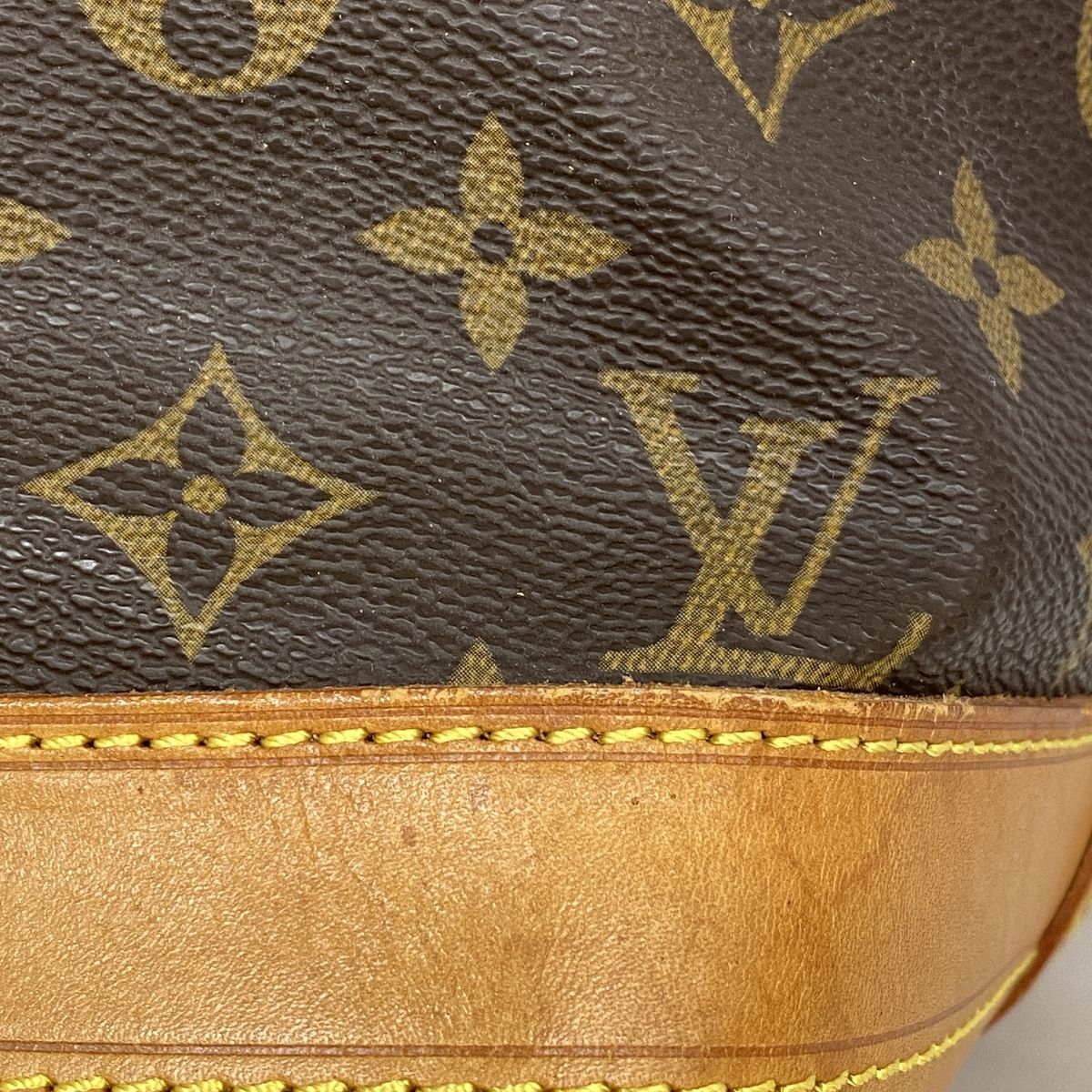 Louis Vuitton Shoulder Bag Monogram Noe Brown — view 7