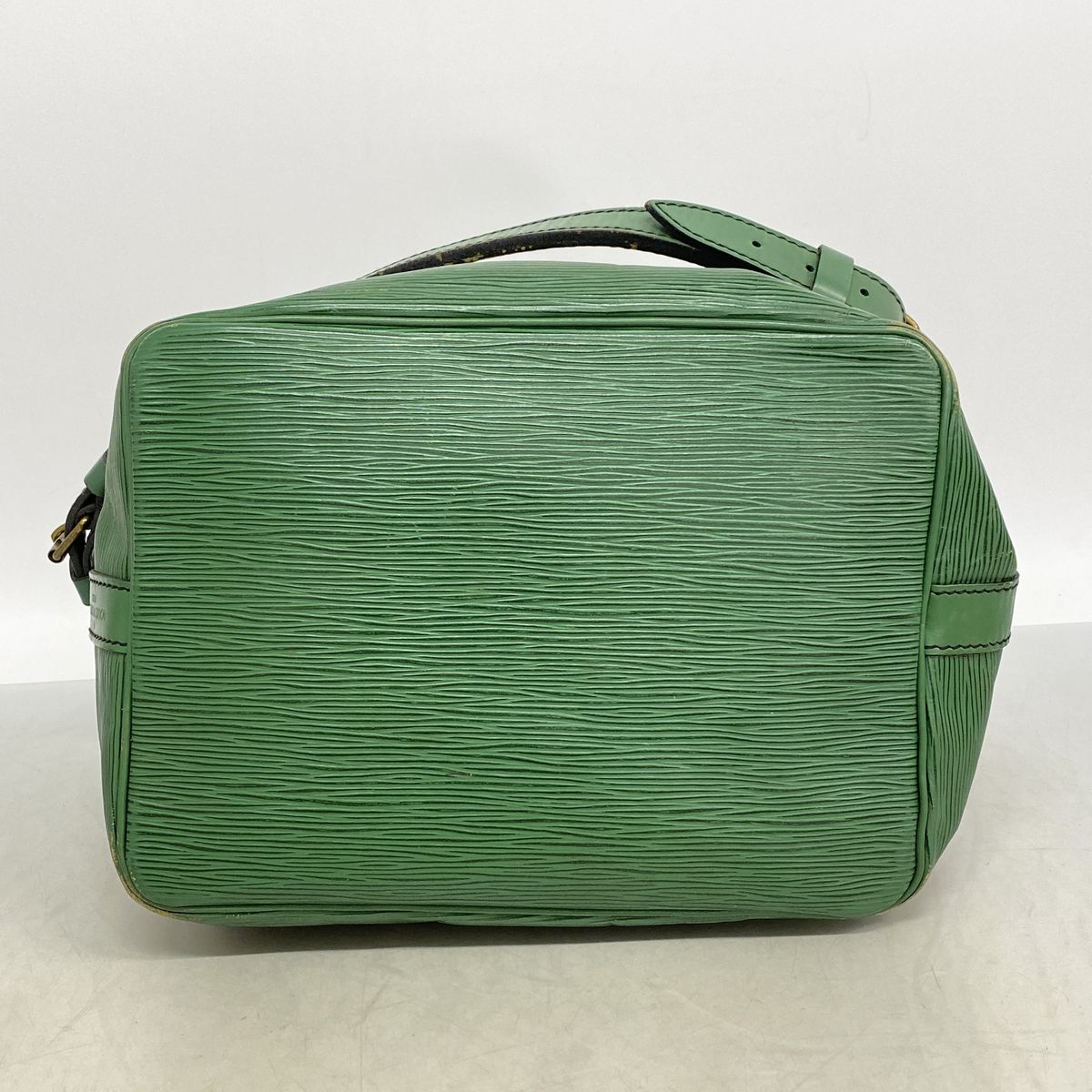 Louis Vuitton Shoulder Bag Epi Petit Noe Borneo Green — view 3
