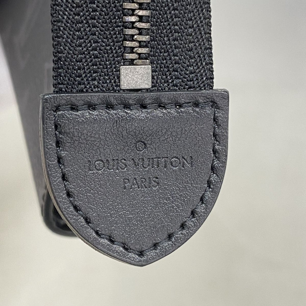 Louis Vuitton Coin Purse Monogram Eclipse Pochette Cles Voyage Black — view 5