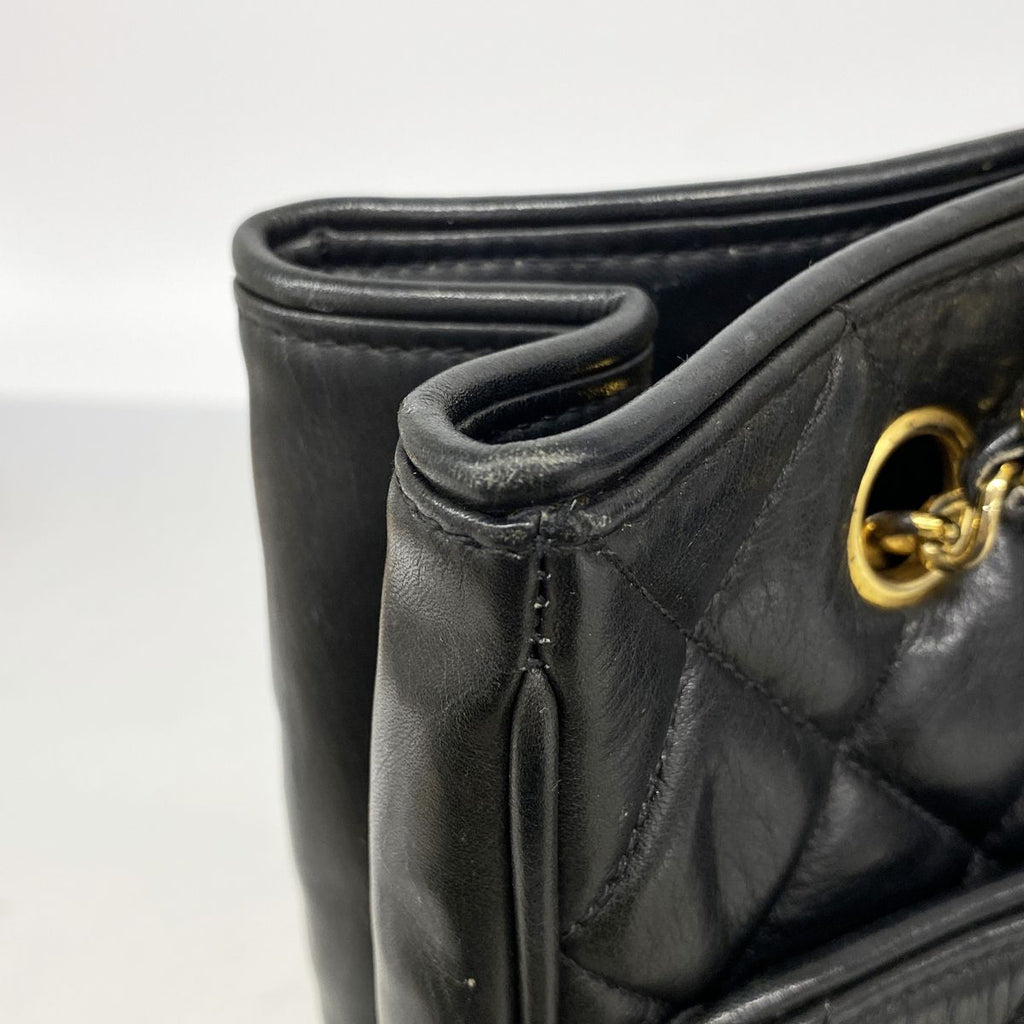 Chanel Shoulder Bag Quilted Lambskin Black Gold — view 7