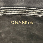 Chanel Shoulder Bag Quilted Lambskin Black Gold — view 5