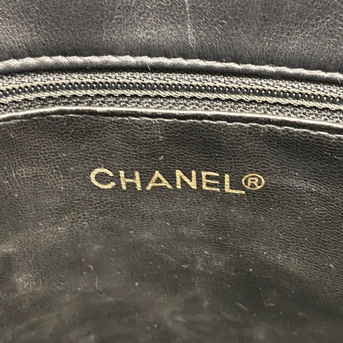 Chanel Shoulder Bag Quilted Lambskin Black Gold — view 5