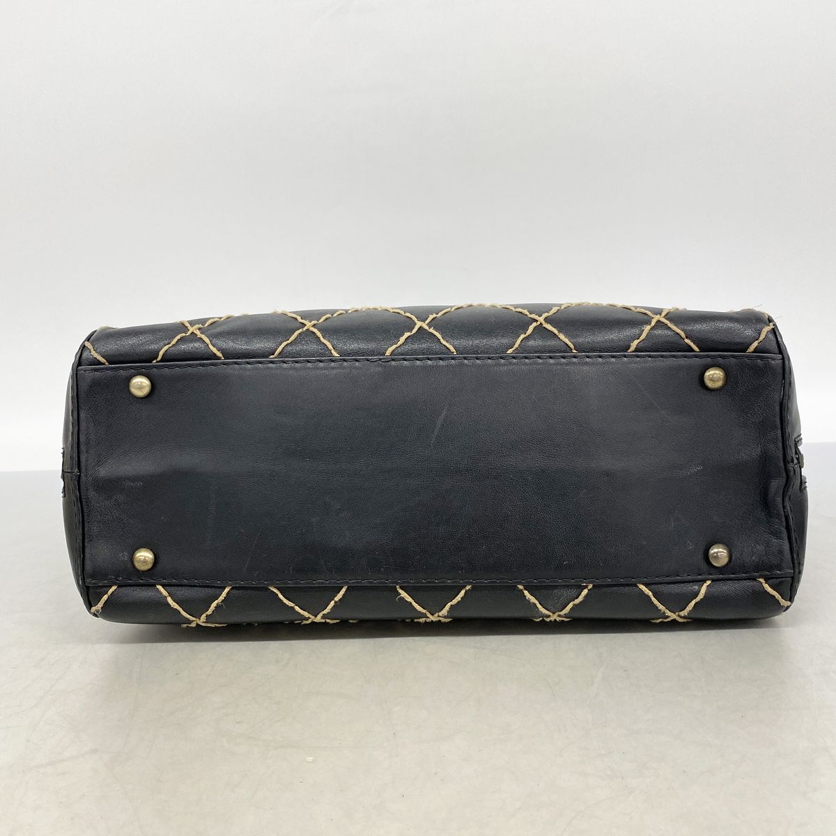 Chanel Handbag Wild Stitch Leather Black Gold — view 3