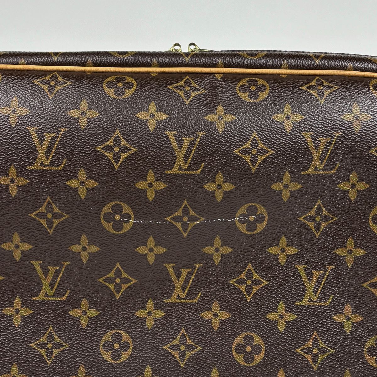 Louis Vuitton Reporter GM Shoulder Bag Monogram Brown — view 5