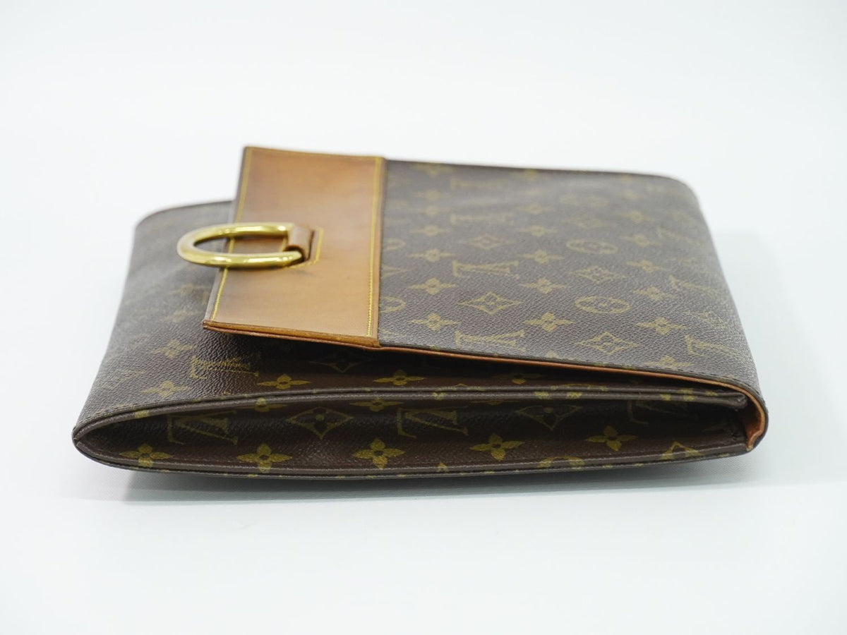 Louis Vuitton LV Pochette Iena Monogram Clutch Brown — view 4