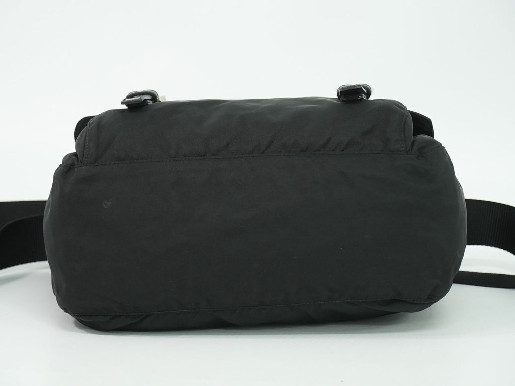 Prada Nylon Shoulder Bag Pochette Black — view 3