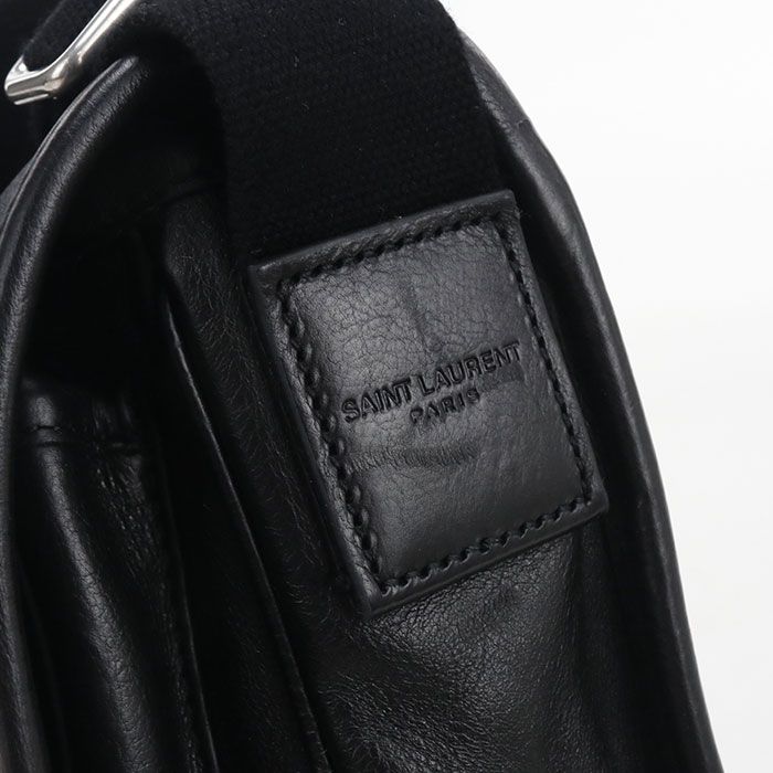 Saint Laurent Small Messenger Niki Shoulder Bag Leather — view 5