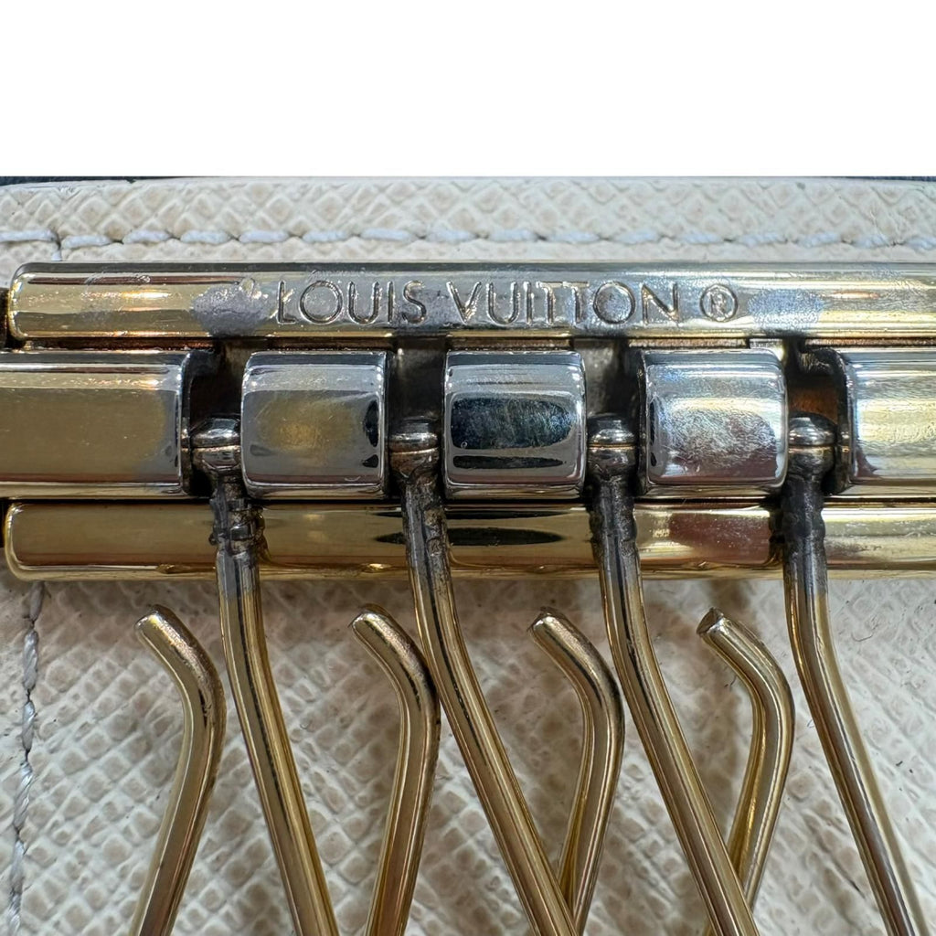 Louis Vuitton Multicles 6 Damier Azur Key Case Canvas White Key Holder — view 7
