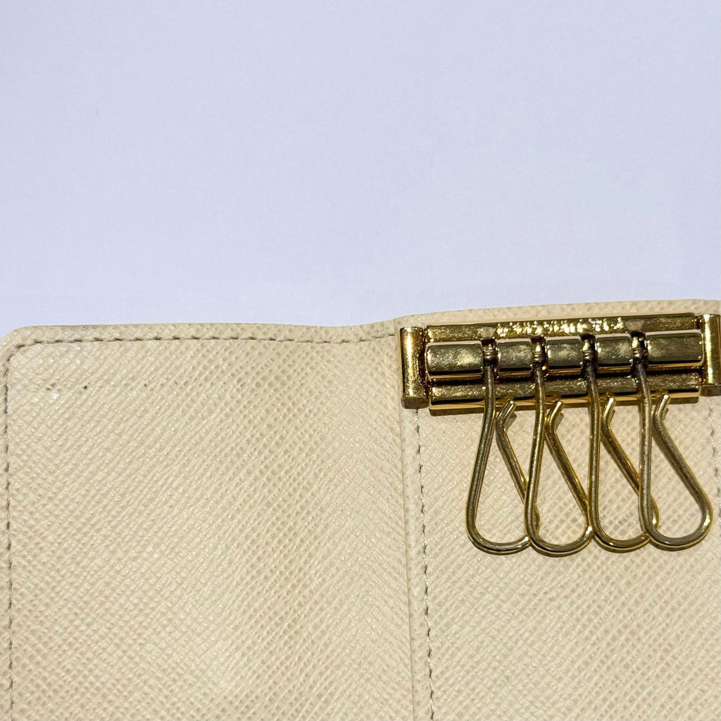 Louis Vuitton Multicles 4 Damier Azur Key Case Canvas Ivory Key Holder — view 7