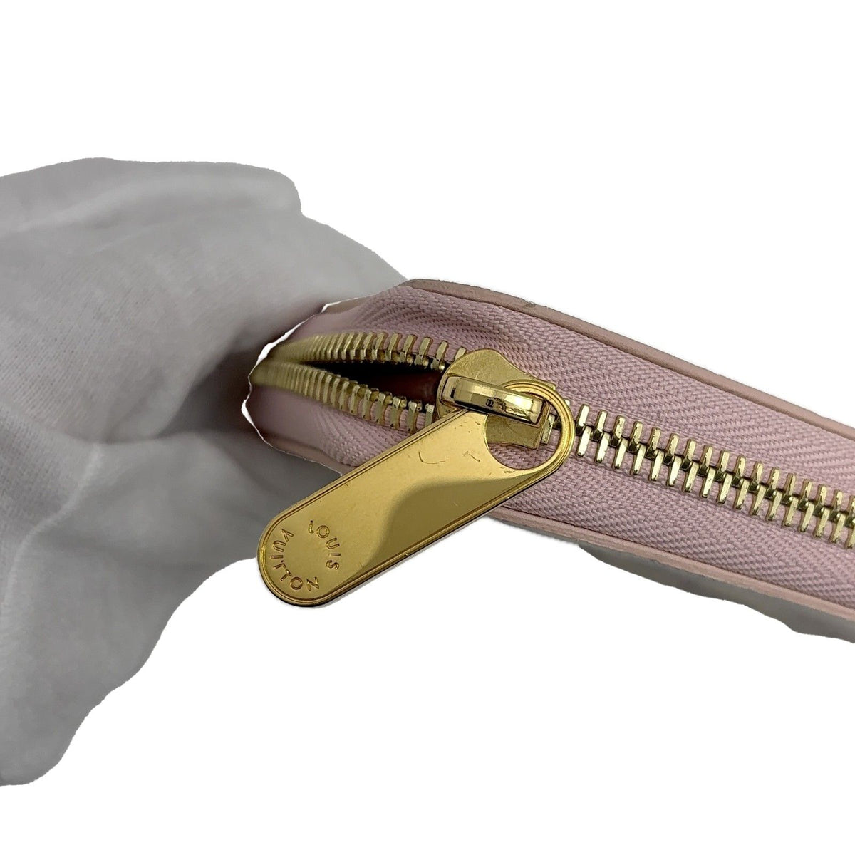 Louis Vuitton Zippy Wallet Damier Azur Rose Ballerine Long Canvas Ivory — view 8