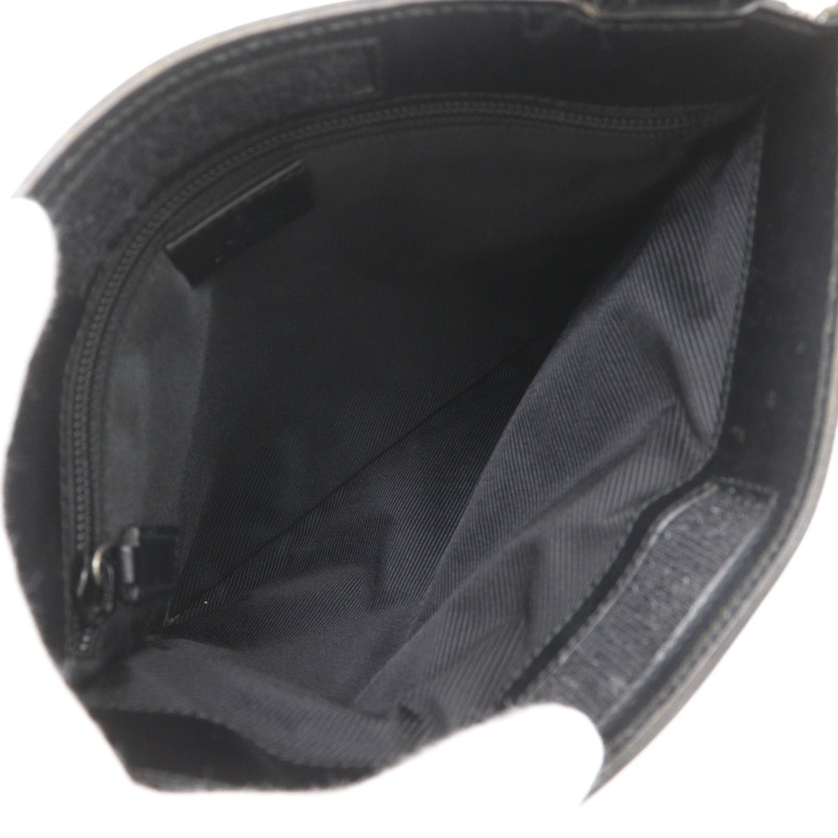Gucci GG Canvas Black Shoulder Bag — view 5