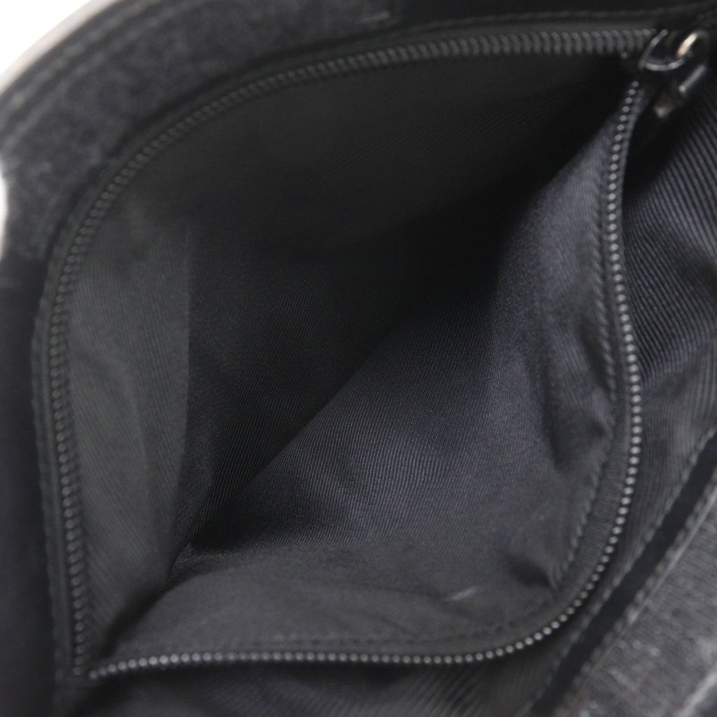 Gucci GG Canvas Black Shoulder Bag — view 6