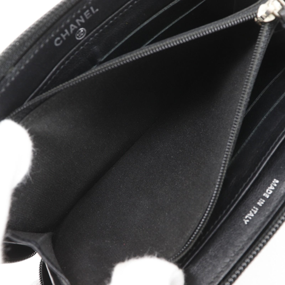 Chanel CC Logo Caviar Leather Black Wallet — view 7