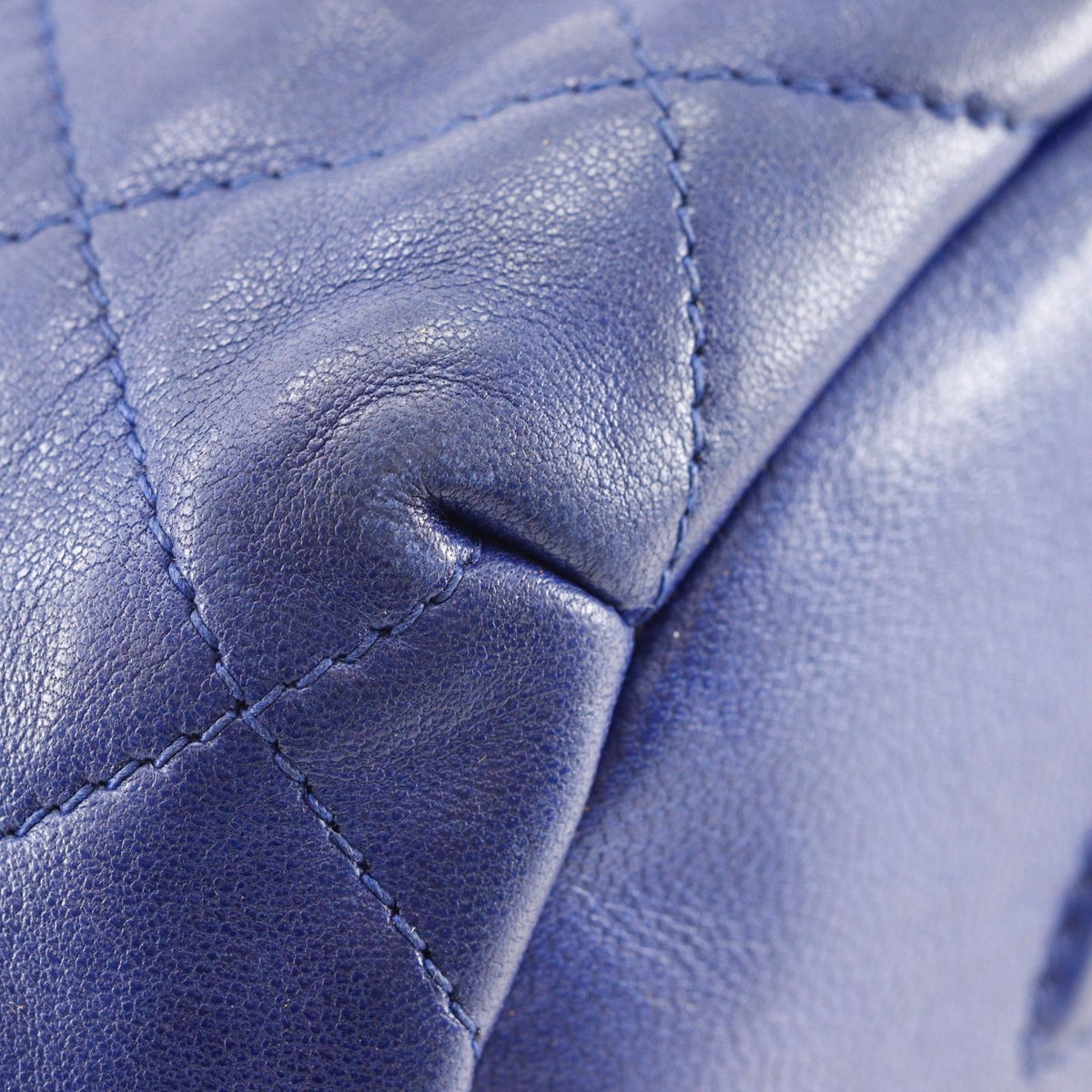 Chanel Quilted Drawstring Vintage Lambskin Navy Shoulder Bag — view 4