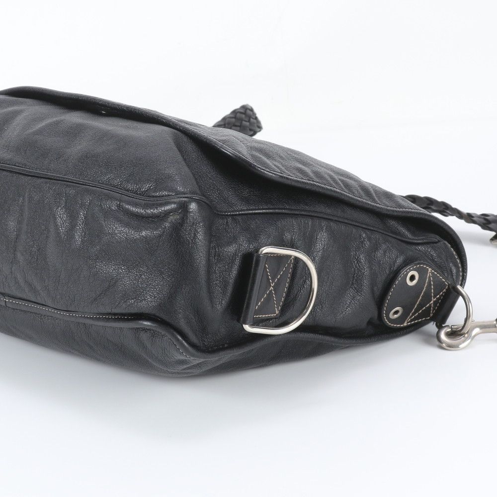 Gucci Crest Leather Shoulder Bag Crossbody Messenger Business — view 4