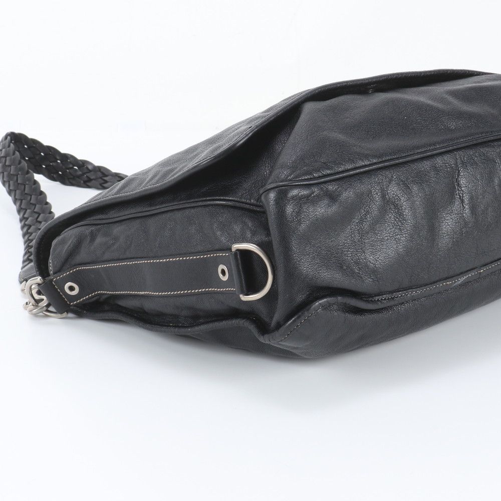 Gucci Crest Leather Shoulder Bag Crossbody Messenger Business — view 5