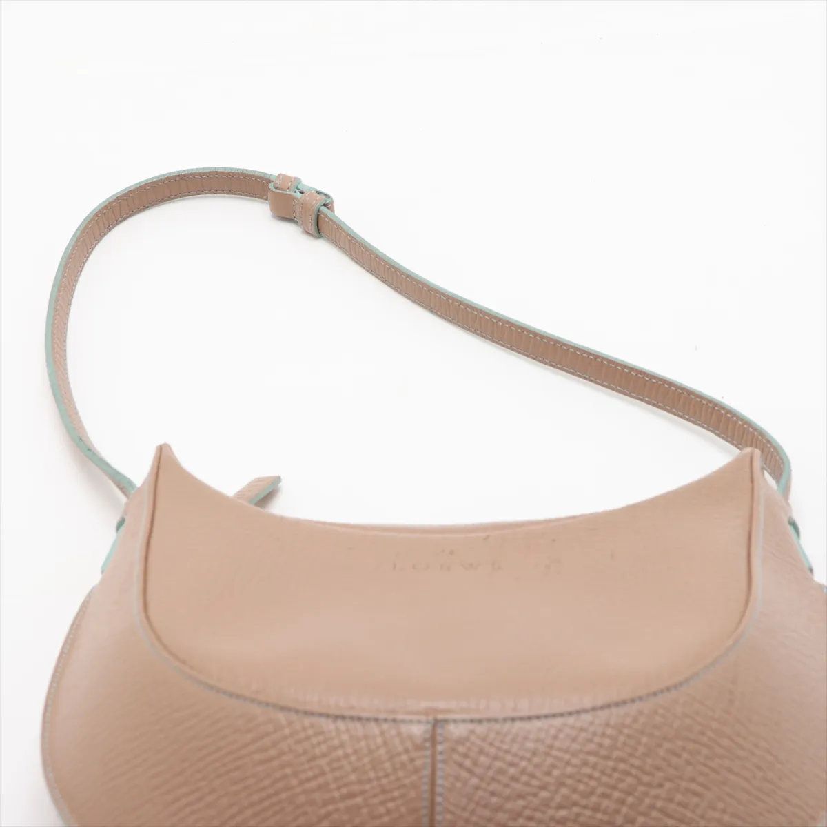 Loewe Vintage Leather Shoulder Bag — view 6