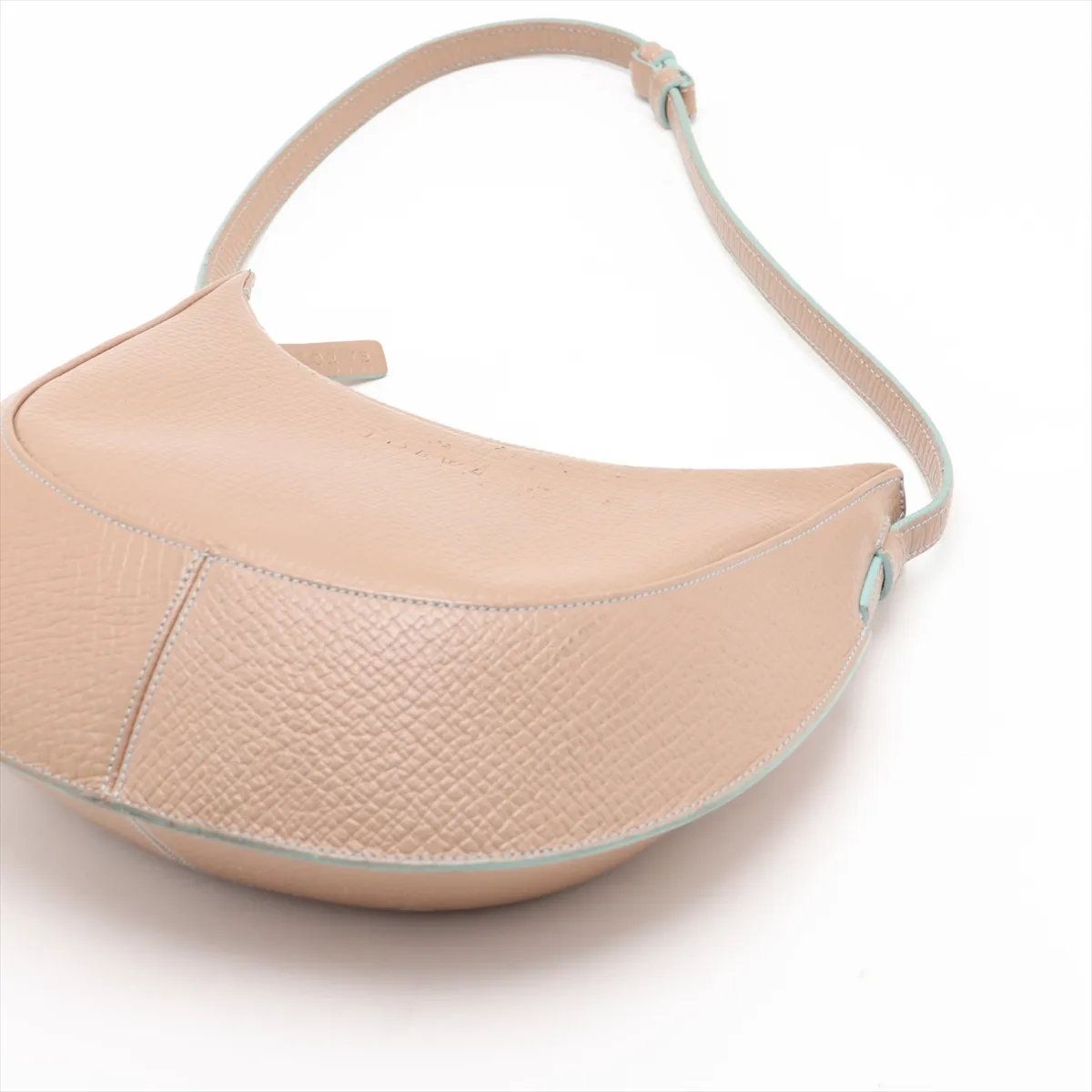 Loewe Vintage Leather Shoulder Bag — view 3