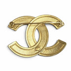 Chanel CC Logo Eco Pearl Brooch White Gold — view 3