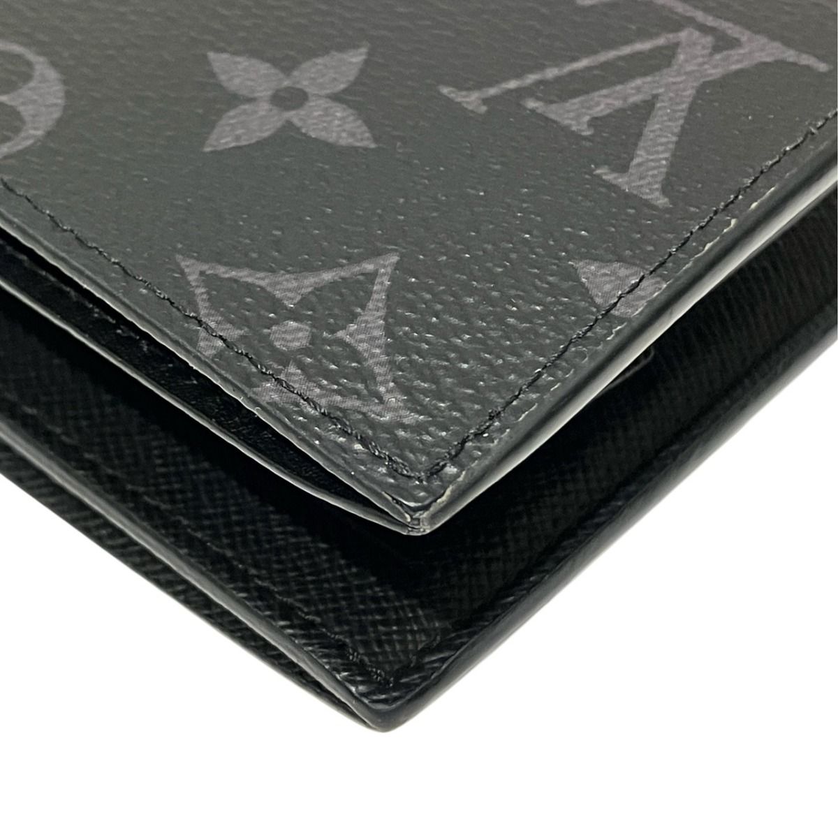 Louis Vuitton Portefeuille Marco MN Monogram Eclipse Bifold Wallet Canvas — view 8