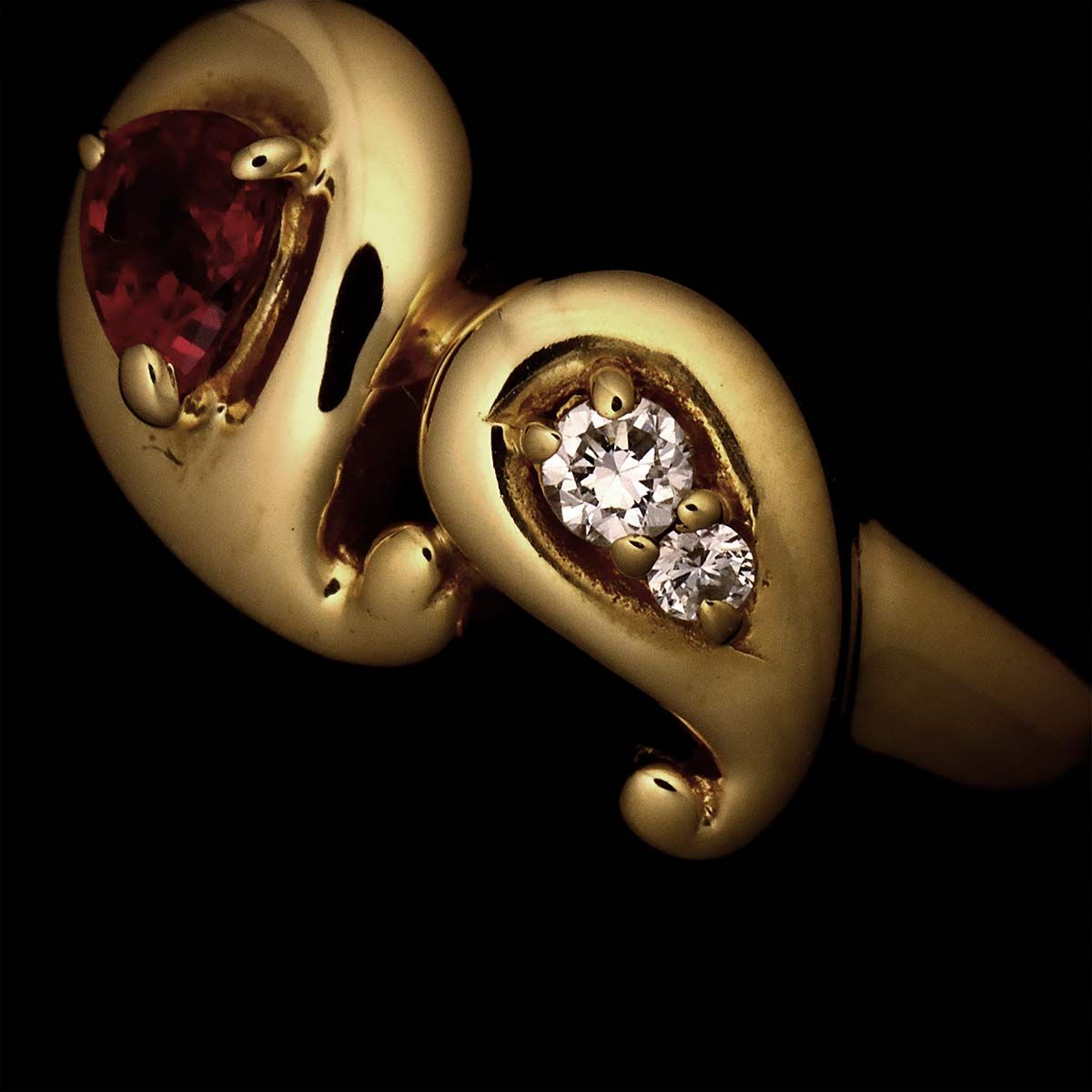Celine Ring Ruby Diamond 18k Yellow Gold — view 6