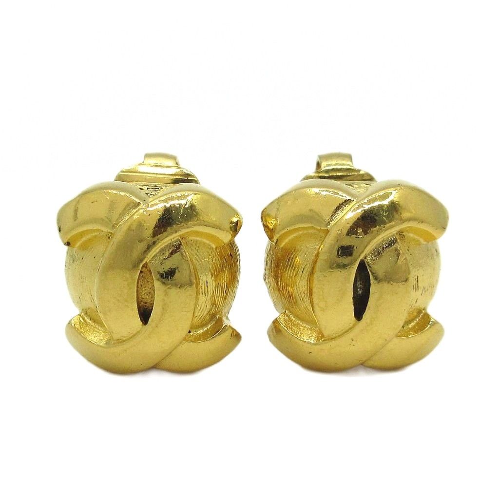 Chanel CC Logo Earrings Gold 209 Vintage