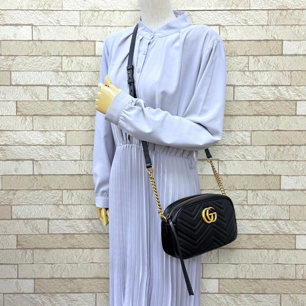 Gucci Small GG Marmont Shoulder Bag Leather Black — view 2