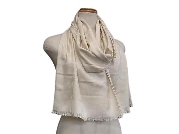 Louis Vuitton Shawl Ettor Monogram Shimmer Ivory Silk 93% Nylon 5% 2% Fringe