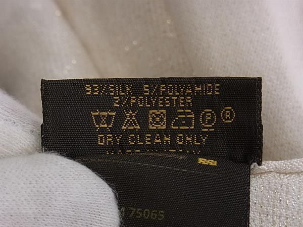 Louis Vuitton Shawl Ettor Monogram Shimmer Ivory Silk 93% Nylon 5% 2% Fringe — view 4